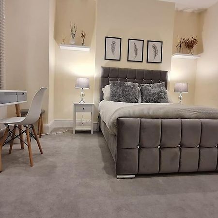 Double Room In Shared Flat Londra Dış mekan fotoğraf